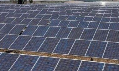 كهرباء عدن تنفي تضرر المحطة الشمسية من الرياح