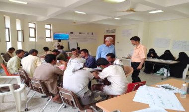 لحج.. اختتام دورة تدريبية حول تطوير الاعمال والمهارات الإدارية بمديرية المقاطرة