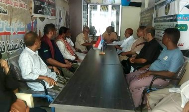 تنفيذية انتقالي الديس الشرقية تقف أمام آخر المستجدات بالمديرية