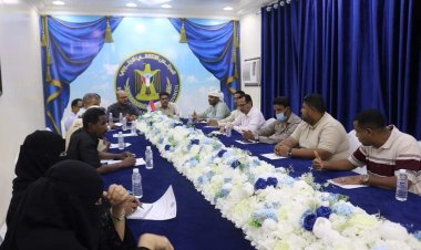 تنفيذية انتقالي حضرموت تنتقد فشل السلطة المحلية في تحسين الأوضاع المعيشية للمواطنين