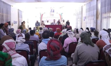 انتقالي حديبو يعقد لقاءً تشاوريا لأعضاء القيادة المحلية واللجان المحلية للمجلس بالمديرية ومراكزها