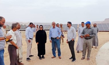 فريق من منظمة الهجرة الدولية يزور محطة المعالجة بسيئون