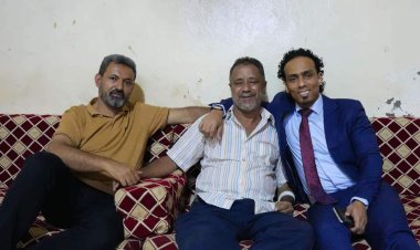 السقاف يطمئن على صحة الإعلامي علي شداد