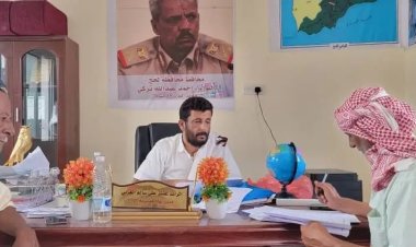 لجنة المناقصات تعقد اجتماع وتقر إرساء المشاريع للجهات المنفذة في مديرية الملاح