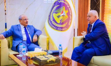 الكثيري يطّلع على إجراءات وزارة الخدمة المدنية لاستيعاب 17 ألف وظيفة حكومية للشباب