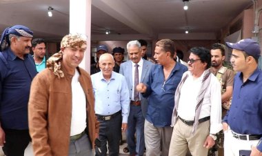 رئيس تنفيذية انتقالي الضالع يتفقد سير العمل في مستشفى الشهداء الثلاثة بمديرية الشعيب