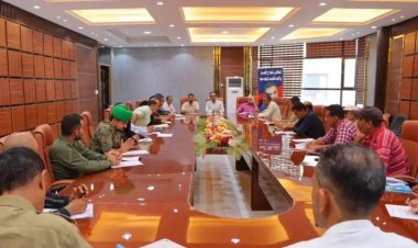 العاصمة عدن.. الزهري يناقش تقريري الأشغال العامة والشؤون الاجتماعية بخورمكسر