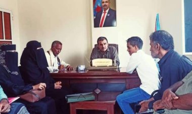 انتقالي أبين يطلع على أهم البرامج والأنشطة للمبادرة الوطنية للمكفوفين