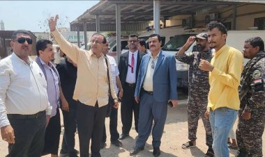 مدير عام المنصورة يطلع على الإستعدادات لتنفيذ مشروع هدم وإعادة بناء مبنى الرعاية الصحية الأولية بعدن