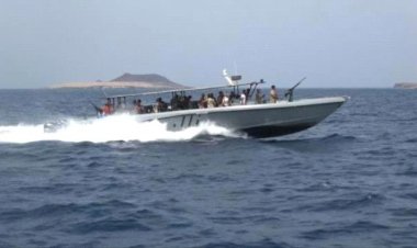 خفر السواحل بحضرموت ينقد حالتي غرق في بروم