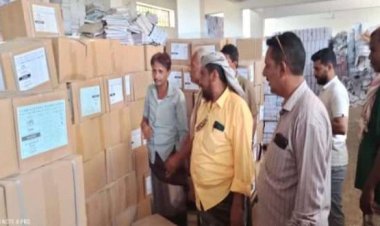 لحج.. تدشين تسليم كتب التلاميذ وأدلة المعلمين للصفوف الأساسية