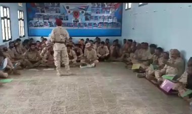 الضالع.. محاضرة عن مفاهيم القانون الدولي الانساني وحقوق الإنسان لمنتسبي اللوء الاول صاعقة