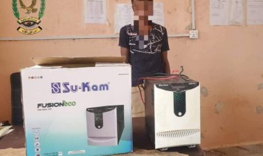 “خلال ساعتين” الأجهزة الأمنية تلقي القبض على متهم بسرقة جهاز بطاريات مسجد في غيل باوزير