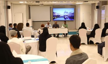 محافظ حضرموت يطلع على خطط ونتائج نشاط اللجنة الاستشارية لدعم جهود التنمية والخدمات