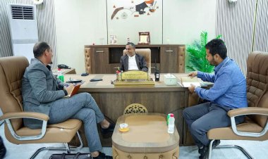 انتقالي العاصمة عدن يناقش مع مكتب الصناعة والتجارة الأوضاع الاقتصادية والرقابة على الأسعار