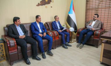 الهيئة الوطنية للإعلام تقر إطلاق موقع الكتروني وطباعة كتاب لأول دليل سياحي للعاصمة عدن