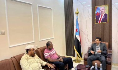 رئيس تنفيذية انتقالي المهرة يطلع على نشاط نادي اتحاد المسيلة الرياضي