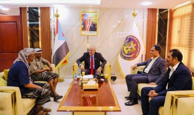 القائم بأعمال رئيس المجلس يشيد بدور حلف قبائل العواذل في تعزيز وحدة الصف الجنوبي