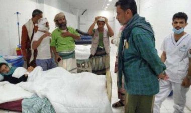 رئيس انتقالي أبين يزور طالبات مجمع بلقيس بعد تعرضهن لغاز لا يعرف مصدره في زنجبار