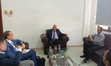 مدير عام الصحة يناقش مع منظمة الصحة العالمية تطوير استراتيجية المستشفيات بعدن