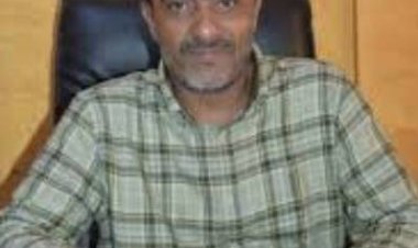 الزهري يكشف عن تنفيذ حزمة مشاريع جديدة في القطاع التربوي بخورمكسر