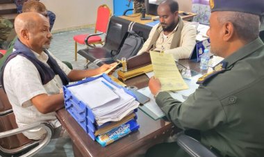 إدارة أمن غيل باوزير تستلم ثلاث مواقع أمنية بالمديرية