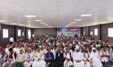 لجنة التواصل لتحقيق مطالب حضرموت تنظم لقاء موسع لوجاهات (المناصب والمشايخ والمقادمة) القبلية والشخصيات الاعتبارية بساحل حضرموت