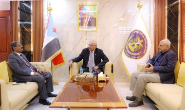 الكثيري يشدد على ضرورة اتباع منهجية واضحة وعادلة في توزيع المنح الدراسية