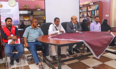 مدير تربية ساحل حضرموت يدشن برنامج تدريب الإدارات المدرسية ضمن مشروع استعادة التعليم والتعلم بالمكلا