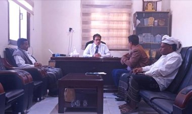 مدير عام رضوم يناقش مع الوكيل الخليفي جملة من القضايا بتدخلات عدد من المنظمات الدولية بالمديرية