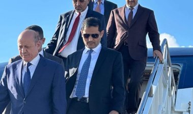 الرئيس الزُبيدي يصل نيويورك للمشاركة في أعمال الدورة 79 للجمعية العامة للأمم المتحدة
