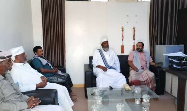 رئيس تنفيذية انتقالي السوم يلتقي مدير مكتب التربية والتعليم بالمديرية