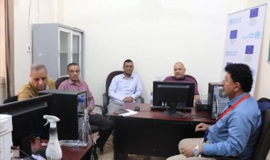 مدير عام الصحة بعدن يتفقد مركز خدمات الطوارئ والاسعاف 195 بالمنصورة