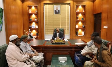 محافظ حضرموت يشيد بتضحيات مناضلي الثورة في مختلف المنعطفات