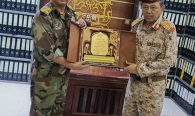 تحت رعاية قائد المنطقة العسكرية الثانية تكريم مدير الدائرة المالية وشؤون الضباط