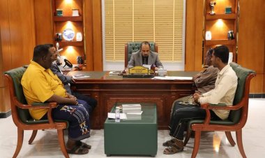 محافظ حضرموت يشيد بالمشاركة الفاعلة لفريق وجمهور نادي  سمعون في بطولة كأس حضرموت الثامنة