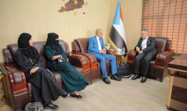 اليافعي يستقبل رئيس وكادر مؤسسة اليوم الثامن للإعلام والدراسات