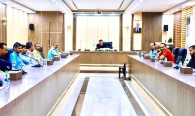 وزير الزراعة والري والثروة السمكية يناقش سبل تنمية الموارد والإيرادات لقطاعات وهيئات الوزارة