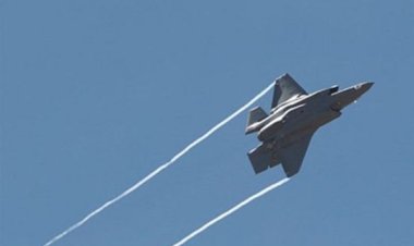 هجمات أمريكية على 15 هدفا لمليشيا الحوثي