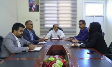 فريق الحوار الوطني الجنوبي يشيد بالزيارة التاريخية للرئيس الزُبيدي إلى الولايات المتحدة