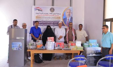 انتقالي وادي وصحراء حضرموت يدعم مدرسة الأمل للصم والبكم بالأجهزة والمعدات المنزلية
