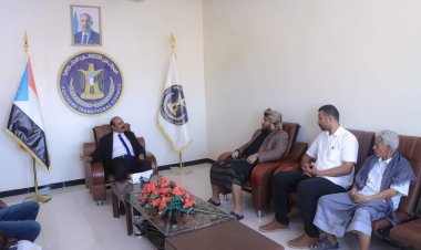 الشيخ لحمر يلتقي الرئيس السابق للهيئة التنفيذية للقيادة المحلية بالمحافظة