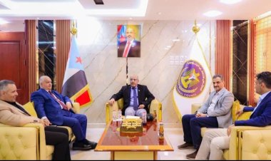 الكثيري يناقش مع الوالي ولملس آليات دعم المشاريع الشبابية في العاصمة عدن