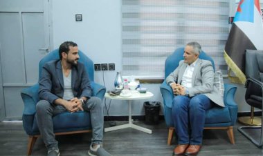 اليافعي يلتقي مدير اعلام قوات اللواء اول حماية رئاسية (عاصفة ) بالعاصمة عدن