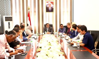 وزير العدل يبحث مع نائبة السفيرة الهولندية التدخلات في المجالات القضائية