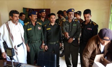 مدير شرطة المهرة يدشن خدمة إصدار البطاقة الشخصية الذكية لأفراد الأمن والشرطة