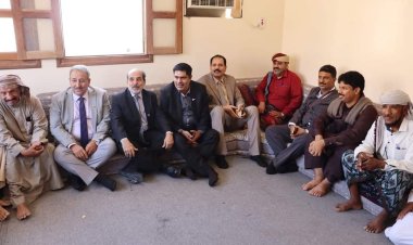 الغريب والربيزي والمحمدي يلتقيان بمناصب ومقادمة وحكمان قبائل وادي حضرموت