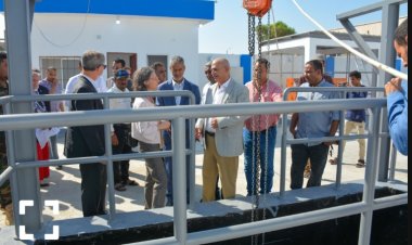 وزير المياه وسفراء الاتحاد الأوروبي يطلعون على مشروع محطة الصرف الصحي بمستشفى الجمهورية