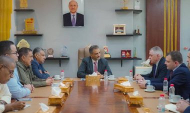 العاصمةعدن.. لملس يستقبل وفدا دبلوماسيا روسيا تمهيدا لفتح السفارة