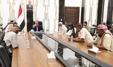 محافظ حضرموت يلتقي قيادة مكوِّن حاضرة حضرموت وكندة ويشيد بجهودهم الداعمة للأمن والاستقرار